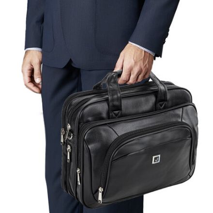 Сумка портфель BRAUBERG CARBON с отделением для ноутбука 15-16", 2 отделения, экокожа, черная, 32х41х12 см, 240399 Сумка портфель BRAUBERG CARBON с отделением для ноутбука 15-16", 2 отделения, экокожа, черная, 32х41х12 см, 240399