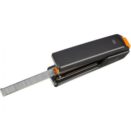 Степлер Deli Effortless N24/6-26/6 до 30лист.,плоск.сш.,черн+скобы(1000шт) Степлер Deli Effortless N24/6-26/6 до 30лист.,плоск.сш.,черн+скобы(1000шт)