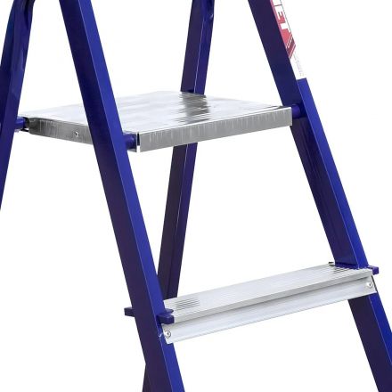 Стремянка Алюмет стальная окрашенная с алюминиевыми ступенями 4 ст. М8304 Стремянка Алюмет стальная окрашенная с алюминиевыми ступенями 4 ст. М8304