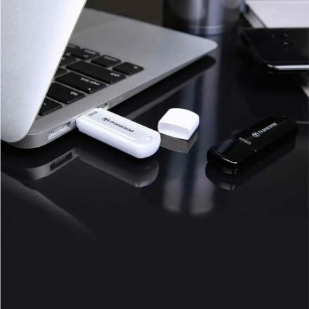 Флеш-диск 64 GB TRANSCEND JetFlash 730, USB 3.1, белый, TS64GJF730 Флеш-диск 64 GB TRANSCEND JetFlash 730, USB 3.1, белый, TS64GJF730