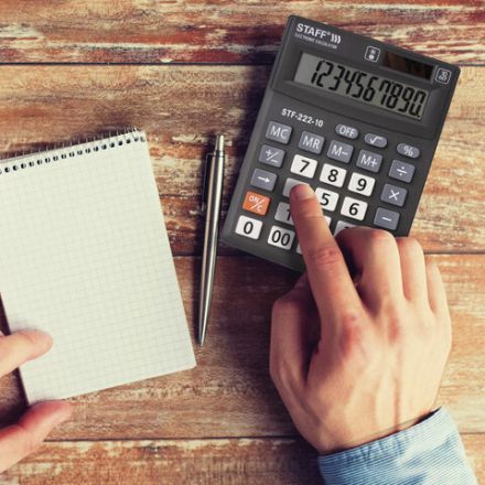 Калькулятор настольный STAFF PLUS STF-222, КОМПАКТНЫЙ (138x103 мм), 10 разрядов, двойное питание, 250419 Калькулятор настольный STAFF PLUS STF-222, КОМПАКТНЫЙ (138x103 мм), 10 разрядов, двойное питание, 250419