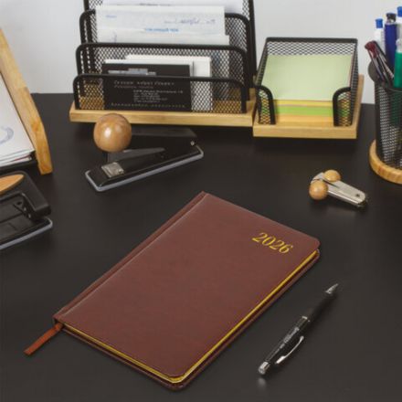 Еженедельник датированный 2026, А5, 145х215 мм, BRAUBERG "Iguana", под кожу, коричневый, 117169 Еженедельник датированный 2026, А5, 145х215 мм, BRAUBERG "Iguana", под кожу, коричневый, 117169