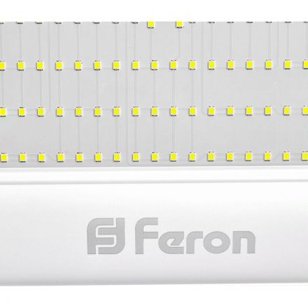 Прожектор светодиодный Feron LL-924 IP65 200W 6400K (29499) Прожектор светодиодный Feron LL-924 IP65 200W 6400K (29499)