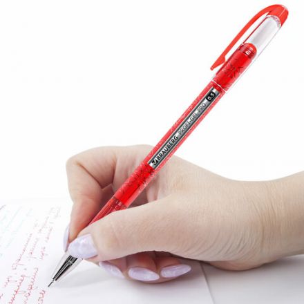 Ручка гелевая BRAUBERG "Profi-Gel PRO", КРАСНАЯ, линия письма 0,4 мм, игольчатый наконечник 0,5 мм, печать на корпусе, 144126 Ручка гелевая BRAUBERG "Profi-Gel PRO", КРАСНАЯ, линия письма 0,4 мм, игольчатый наконечник 0,5 мм, печать на корпусе, 144126