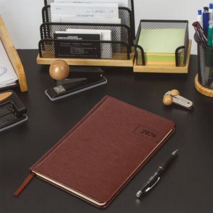 Еженедельник датированный 2026, А5, 145х215 мм, BRAUBERG "Imperial", под кожу, коричневый, 117173 Еженедельник датированный 2026, А5, 145х215 мм, BRAUBERG "Imperial", под кожу, коричневый, 117173