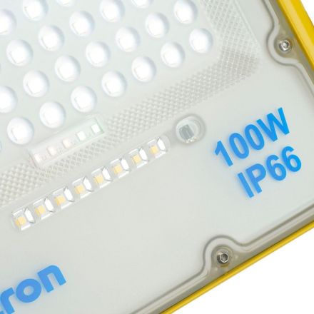 Прожектор светодиодный Feron LL-952 переносной с з/у IP66 100W 6400K(48677) Прожектор светодиодный Feron LL-952 переносной с з/у IP66 100W 6400K(48677)