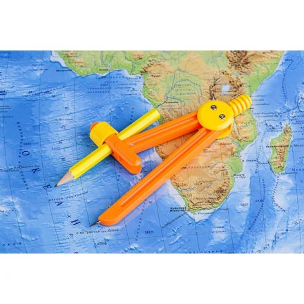 Циркуль №1 School пластиковый, длина 135мм, с карандашом, оранжевый,блистер Циркуль №1 School пластиковый, длина 135мм, с карандашом, оранжевый,блистер