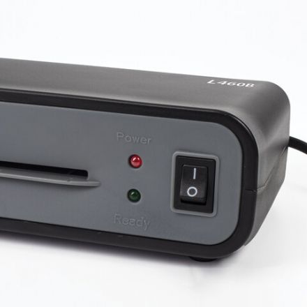 Ламинатор BRAUBERG L460B ЧЕРНЫЙ, формат A4, толщина пленки 75-125 мкм, скорость 30 см/мин., 531016 Ламинатор BRAUBERG L460B ЧЕРНЫЙ, формат A4, толщина пленки 75-125 мкм, скорость 30 см/мин., 531016