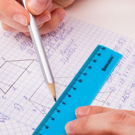 Линейка пластиковая 15 см, BRAUBERG "NEON", ассорти, пакет, 210750 Линейка пластиковая 15 см, BRAUBERG "NEON", ассорти, пакет, 210750