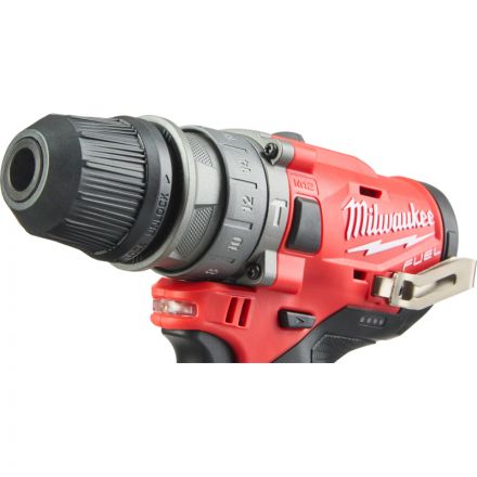 Дрель-шуруповерт со смен. насадками акк.M12 FPDXKIT-202X FUEL (Li-Ion2Ач) Дрель-шуруповерт со смен. насадками акк.M12 FPDXKIT-202X FUEL (Li-Ion2Ач)