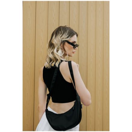 Сумка на плечо HEIKKI SELFIE (ХЕЙКИ) кросс боди, черная, 15х30х10 см, 272636