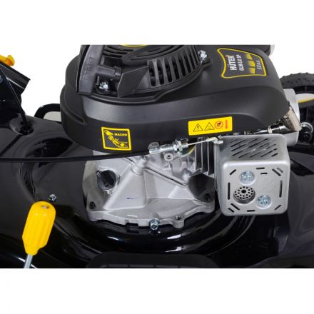 Газонокосилка бензиновая Huter GLM-5.0 SP (70/3/2) Газонокосилка бензиновая Huter GLM-5.0 SP (70/3/2)