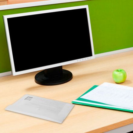 Папка-конверт с кнопкой МАЛОГО ФОРМАТА (240х190 мм), А5, матовая, прозрачная, 0,15 мм, STAFF, 270463 Папка-конверт с кнопкой МАЛОГО ФОРМАТА (240х190 мм), А5, матовая, прозрачная, 0,15 мм, STAFF, 270463