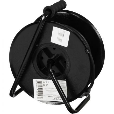 Удлинитель Topfort КГ 3х2,5 30м, на мет.катушке, с/з.,с/загл.,IP44 Удлинитель Topfort КГ 3х2,5 30м, на мет.катушке, с/з.,с/загл.,IP44