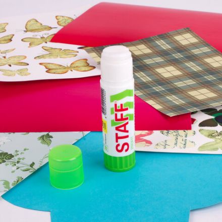Клей-карандаш УСИЛЕННЫЙ STAFF Profit, 36 г, PVP-основа, 228663 Клей-карандаш УСИЛЕННЫЙ STAFF Profit, 36 г, PVP-основа, 228663