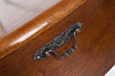 Тумба прикроватная AT-300 48х37х56см, Красный дуб Тумба прикроватная AT-300 48х37х56см, Красный дуб