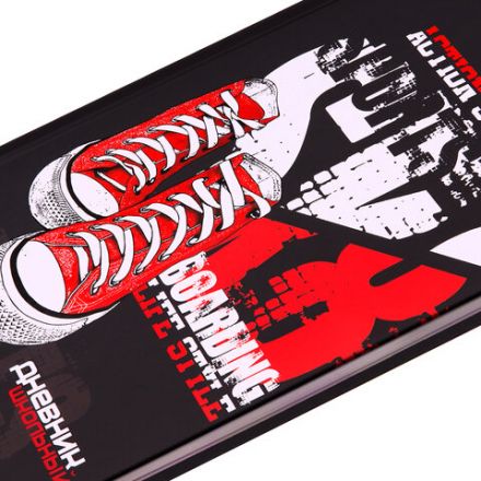 Дневник 5-11 класс 48 л., твердый, BRAUBERG, выборочный лак, с подсказом, "Кеды", 106889 Дневник 5-11 класс 48 л., твердый, BRAUBERG, выборочный лак, с подсказом, "Кеды", 106889