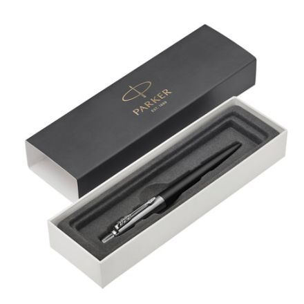 Ручка шариковая PARKER "Jotter Core Bond Street Black CT", корпус черный, детали хром, синяя, 1953184 Ручка шариковая PARKER "Jotter Core Bond Street Black CT", корпус черный, детали хром, синяя, 1953184
