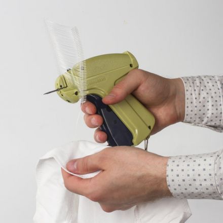 Соединители-биркодержатели пластиковые для игловых пистолетов, стандартная игла, 25 мм, 5000 шт., BRAUBERG, 291041 Соединители-биркодержатели пластиковые для игловых пистолетов, стандартная игла, 25 мм, 5000 шт., BRAUBERG, 291041