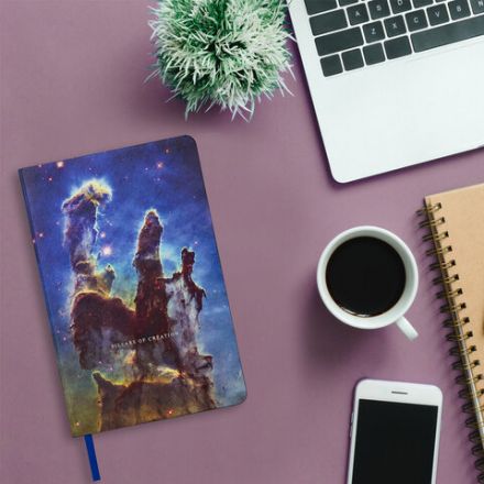 Ежедневник недатированный А5 (138х213 мм), BRAUBERG VISTA, под кожу, гибкий, 136 л., "SpaceX", 111994