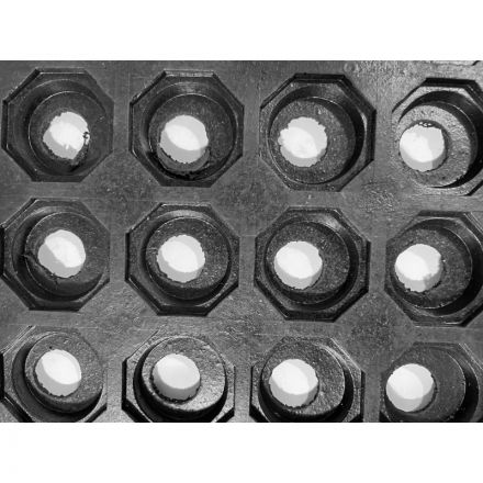 Коврик входной резиновый 90см x 90см х 12мм Коврик входной резиновый 90см x 90см х 12мм