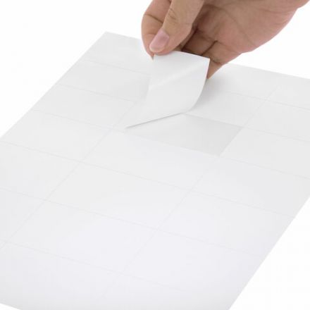 Этикетка самоклеящаяся 70х42,4 мм, 21 этикетка, белая, 80 г/м2, 100 листов, STAFF BASIC, 115675 Этикетка самоклеящаяся 70х42,4 мм, 21 этикетка, белая, 80 г/м2, 100 листов, STAFF BASIC, 115675