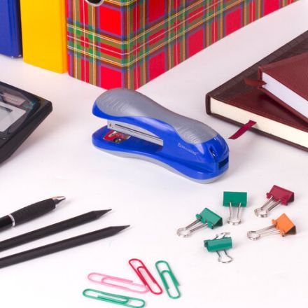 Степлер №24/6, 26/6 BRAUBERG "JET", до 25 листов, эргономичный, сине-серый, 229689 Степлер №24/6, 26/6 BRAUBERG "JET", до 25 листов, эргономичный, сине-серый, 229689