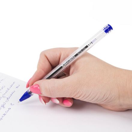 Ручки шариковые масляные BRAUBERG, НАБОР 4 шт., АССОРТИ, "Rite-Oil", узел 0,7 мм, линия письма 0,35 мм, 142150 Ручки шариковые масляные BRAUBERG, НАБОР 4 шт., АССОРТИ, "Rite-Oil", узел 0,7 мм, линия письма 0,35 мм, 142150