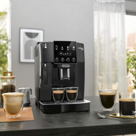 Кофемашина DELONGHI Magnifica Start ECAM220.22.GB, 1450 Вт, объем 1,8 л, ручной капучинатор, черная Кофемашина DELONGHI Magnifica Start ECAM220.22.GB, 1450 Вт, объем 1,8 л, ручной капучинатор, черная