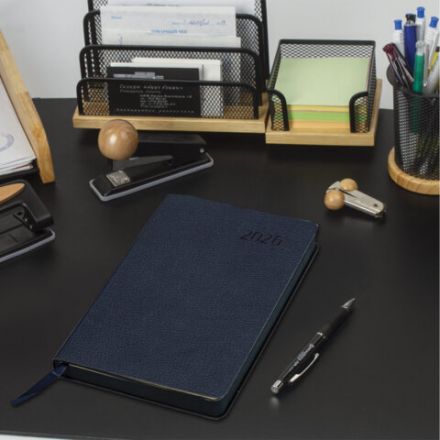 Ежедневник датированный 2026 А5 138x213 мм, BRAUBERG "Stylish", под кожу, гибкий, темно-синий, 117096