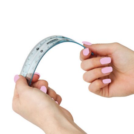 Набор чертежный малый гибкий ЮНЛАНДИЯ "FLEX" (линейка 15 см, 2 треугольника, транспортир), пенал, 210681 Набор чертежный малый гибкий ЮНЛАНДИЯ "FLEX" (линейка 15 см, 2 треугольника, транспортир), пенал, 210681