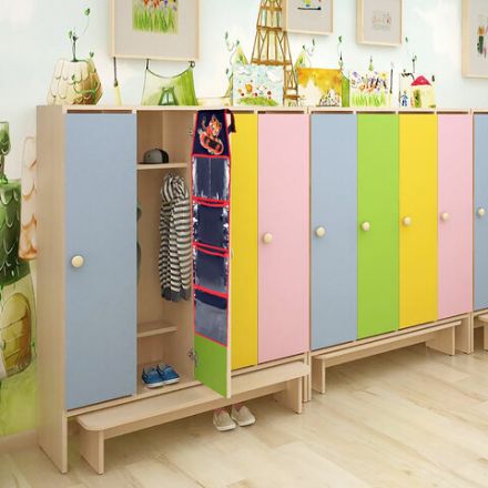 Кармашки-органайзер в шкафчик для детского сада BRAUBERG KIDS, крепление на липучке, наклейки-подсказки, 24х88 см, "Tiger", 273285 Кармашки-органайзер в шкафчик для детского сада BRAUBERG KIDS, крепление на липучке, наклейки-подсказки, 24х88 см, "Tiger", 273285