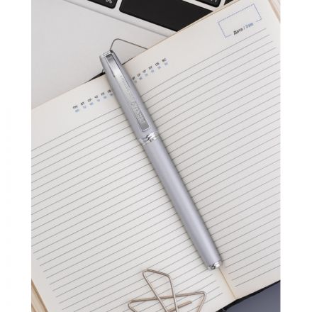 Ручка гелевая Attache Selection Elegance,сереб.корп ,синий,футляр Ручка гелевая Attache Selection Elegance,сереб.корп ,синий,футляр