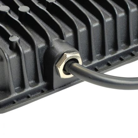 Прожектор светодиодный FERON LL-922 100W 6400К 230В 9500Лм IP65 (32103) Прожектор светодиодный FERON LL-922 100W 6400К 230В 9500Лм IP65 (32103)