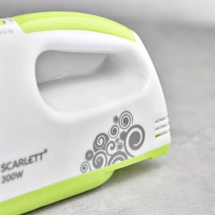 Миксер SCARLETT SC-HM40S05, 300Вт, 7 скоростей, 2 венчика, 2 крюка для теста, белый Миксер SCARLETT SC-HM40S05, 300Вт, 7 скоростей, 2 венчика, 2 крюка для теста, белый