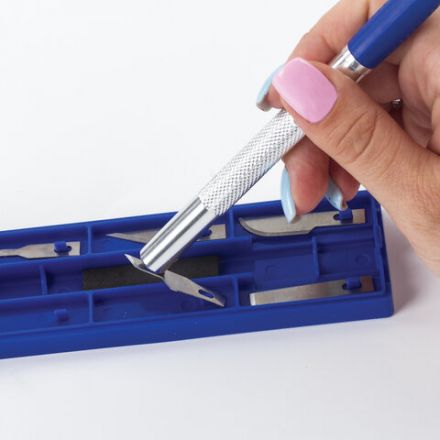 Нож макетный ОСТРОВ СОКРОВИЩ, 6 разновидностей лезвий, металл, пластиковый футляр, 237161 Нож макетный ОСТРОВ СОКРОВИЩ, 6 разновидностей лезвий, металл, пластиковый футляр, 237161