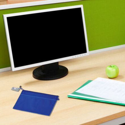 Папка-конверт на молнии МАЛОГО ФОРМАТА (240х175 мм) А5, 2 отделения, ПВХ, BRAUBERG "Energy", 229553 Папка-конверт на молнии МАЛОГО ФОРМАТА (240х175 мм) А5, 2 отделения, ПВХ, BRAUBERG "Energy", 229553