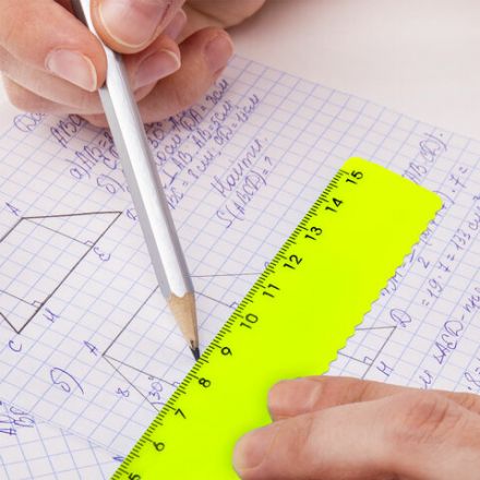 Линейка пластиковая 15 см, ПИФАГОР, неоновая, ассорти, с волнистым краем, 210614 Линейка пластиковая 15 см, ПИФАГОР, неоновая, ассорти, с волнистым краем, 210614