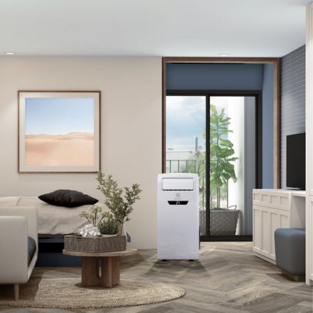 Кондиционер мобильный ELECTROLUX Manhattan EACM-12 FM/N3, площадь помещения до 27 м2, НС-1292433 Кондиционер мобильный ELECTROLUX Manhattan EACM-12 FM/N3, площадь помещения до 27 м2, НС-1292433