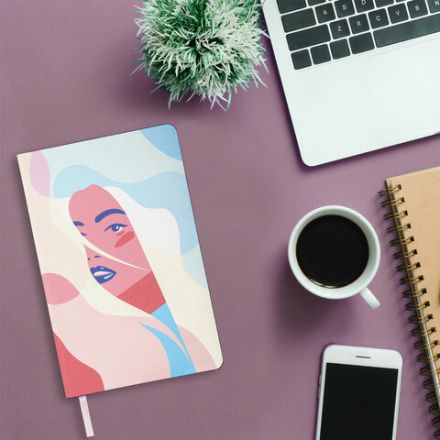 Ежедневник недатированный А5 (138х213 мм), BRAUBERG VISTA, под кожу, гибкий, 136 л., "Enigma", 111989 Ежедневник недатированный А5 (138х213 мм), BRAUBERG VISTA, под кожу, гибкий, 136 л., "Enigma", 111989