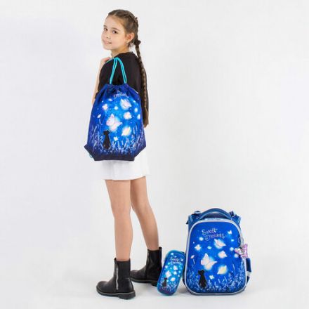 Пенал BRAUBERG, 1 отделение, 1 откидная планка, EVA, 22х10х5 см, "Sweet dreams", 270704 Пенал BRAUBERG, 1 отделение, 1 откидная планка, EVA, 22х10х5 см, "Sweet dreams", 270704