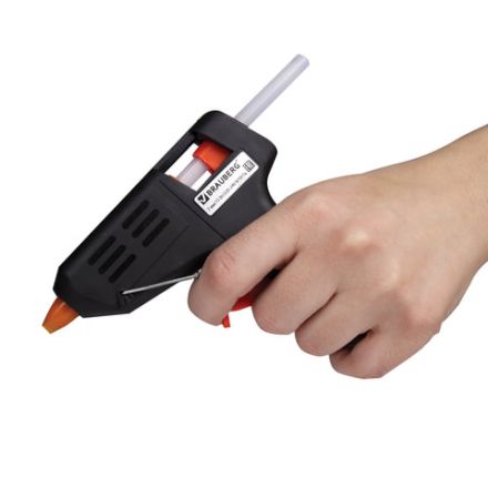 Клеевой пистолет 15 Вт, для стержня 7 мм, BRAUBERG, в блистере, 670322 Клеевой пистолет 15 Вт, для стержня 7 мм, BRAUBERG, в блистере, 670322