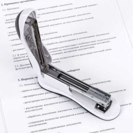 Скобы для степлера №24/6, 1000 штук, РОССИЯ, STAFF "Basic", до 30 листов, 224798 Скобы для степлера №24/6, 1000 штук, РОССИЯ, STAFF "Basic", до 30 листов, 224798