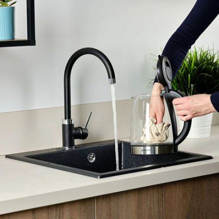 Чайник SCARLETT SC-EK27G88, 1,8 л, 1800 Вт, закрытый нагревательный элемент, стекло, черный Чайник SCARLETT SC-EK27G88, 1,8 л, 1800 Вт, закрытый нагревательный элемент, стекло, черный