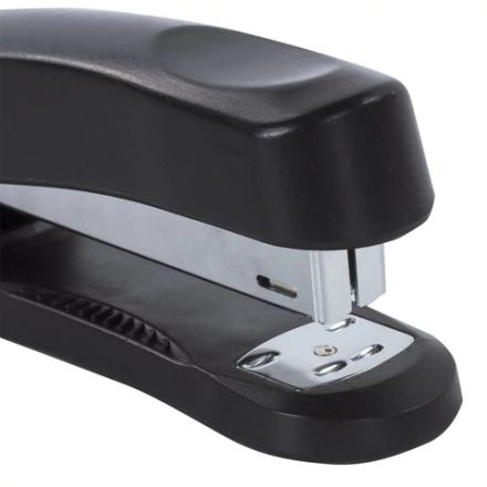 Степлер №24/6, 26/6 BRAUBERG "Standard+", до 30 листов, полнозагрузочный,черный, 228606 Степлер №24/6, 26/6 BRAUBERG "Standard+", до 30 листов, полнозагрузочный,черный, 228606