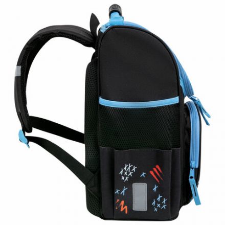 Ранец ПИФАГОР BASIC, 1 отделение, 3 кармана, эргономичная спинка, "Angry shark", 35х28х18 см, 272044 Ранец ПИФАГОР BASIC, 1 отделение, 3 кармана, эргономичная спинка, "Angry shark", 35х28х18 см, 272044