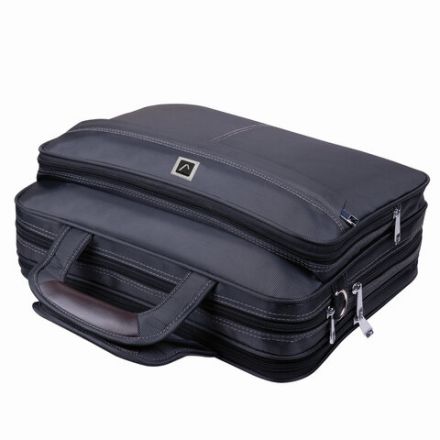 Сумка портфель BRAUBERG CONTROL с отделением для ноутбука 15,6", 2 отделения, темно-серая, 29х39х11 см, 240398 Сумка портфель BRAUBERG CONTROL с отделением для ноутбука 15,6", 2 отделения, темно-серая, 29х39х11 см, 240398