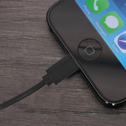 Кабель USB 2.0 – Lightning, 1 м, SONNEN, медь, для передачи данных и зарядки, черный, 513116