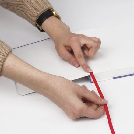 Закладки-ляссе "РАДУГА" для книг А5 (длина 28 см) ПИФАГОР, клейкий край, 4 ленты, 111648 Закладки-ляссе "РАДУГА" для книг А5 (длина 28 см) ПИФАГОР, клейкий край, 4 ленты, 111648