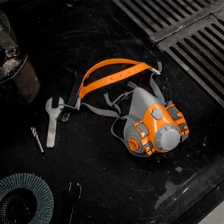 Полумаска фильтрующая Jeta Safety 6500, мягкий силиконовый материал, без фильтров, размер L, 6500-L Полумаска фильтрующая Jeta Safety 6500, мягкий силиконовый материал, без фильтров, размер L, 6500-L